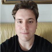 Profesor de varias asignaturas ya sea matemáticas, musica, inglés, etc